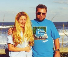 Sandy & John.jpg (30k)