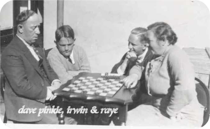 Dave and Ray Catzel with their sons, Pinkie and Irwin