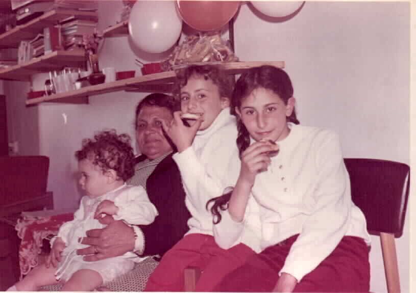 Tova, Yosefa, Granny Esther and Edya