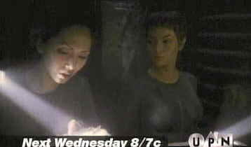 T'Pol and Hoshi.JPG (7585 bytes)