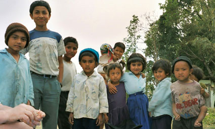 Children at Mane Banjyang