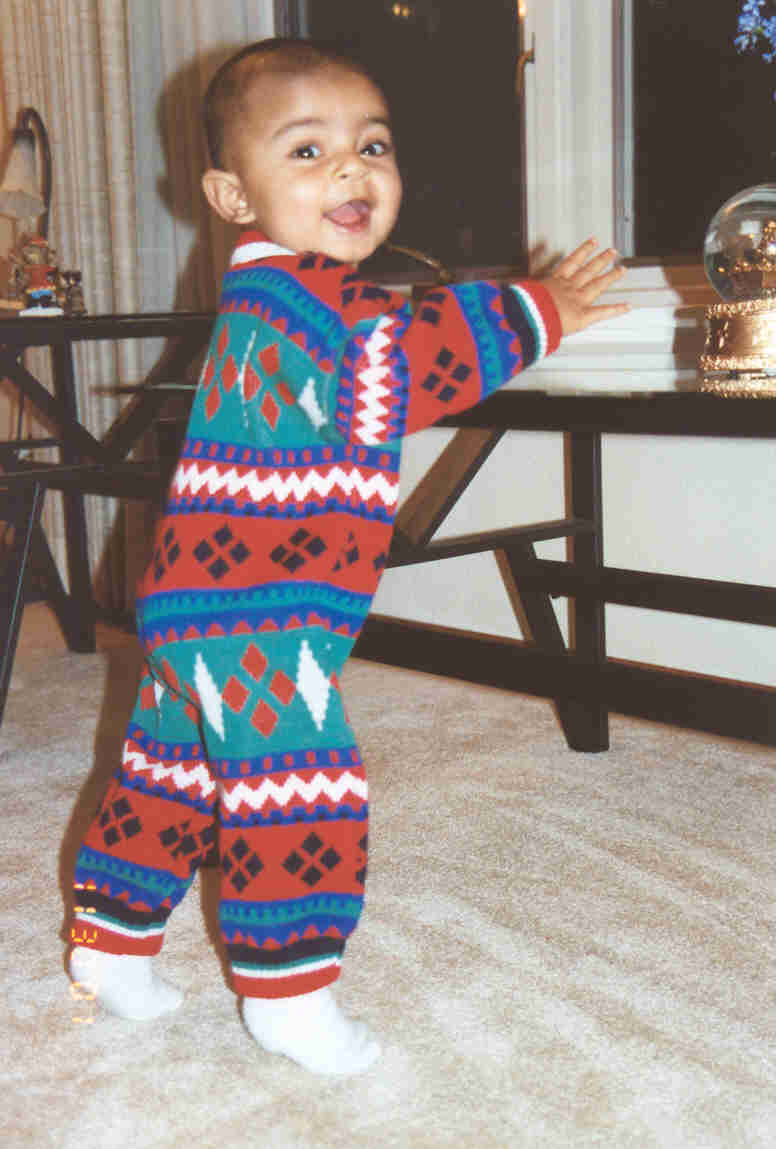 Gundu reaching Globe