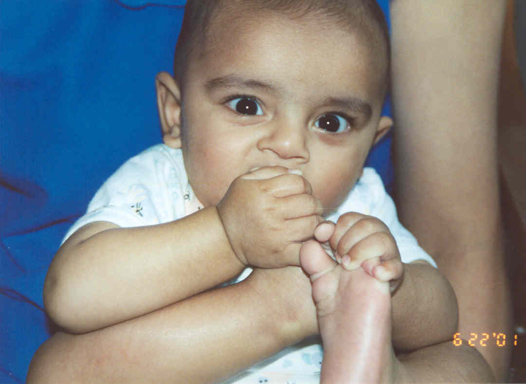 Gundu with toes in mouth on 6/22