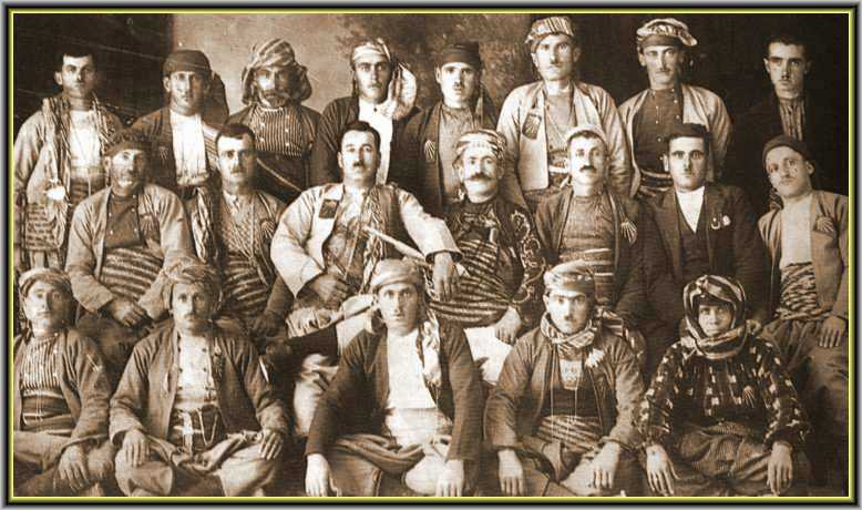 silleli.jpg (60337 bytes)