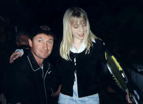 Alexz and The Great One, Wayne Gretzky!