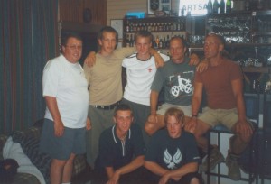 eco house 1.jpg (17489 bytes)