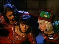 Ares y Callisto atormentan a Xena