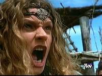 Ephiny le dice a Joxer que huya