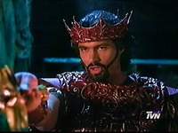 Ares el Emperador, d�ndole la bienvenida a Xena