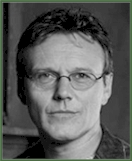 fbi_giles.jpg (15855 bytes)