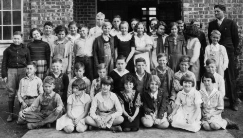 Hodges Oak School in 1937
