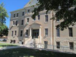 Hardeman County Courthouse in Quanah