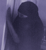 Spies should not allow themselves to be photographed.