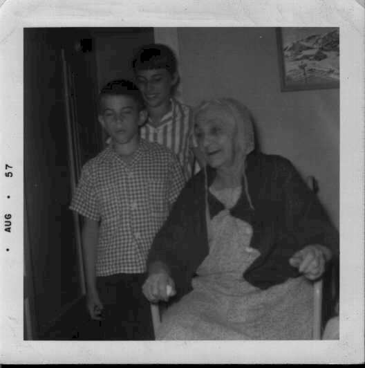 Artha Agnes Messinger