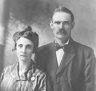 Walter and Minnie Curttright of Dunbar, Nebraska taken in Syracuse, Nebraska