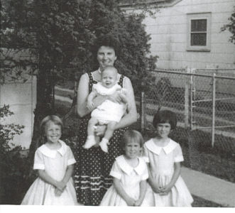 Baby Tracy, Mom & Sisters 1961