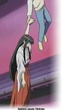 Keitaro grabs Motoko's hands just in time