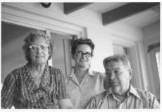 Margaret Allen Reynolds, her husband and daughter