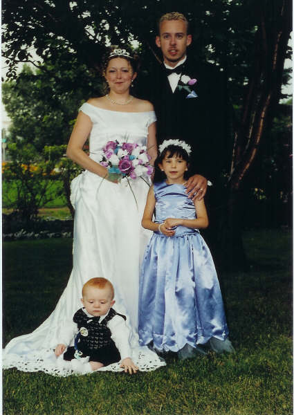 Mandy, Mark,Dawson, Kelti