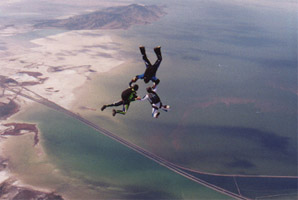 3-way_2.jpg (20909 bytes)