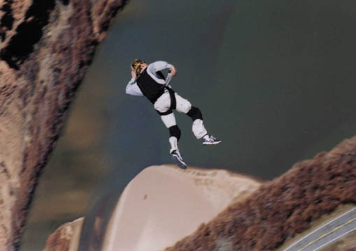 coop2.jpg (29282 bytes)