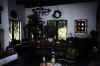 dining room.jpg (51620 bytes)