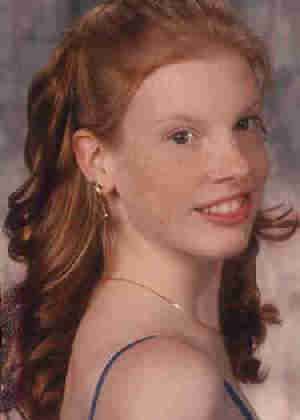 monika3.jpg (10247 bytes)