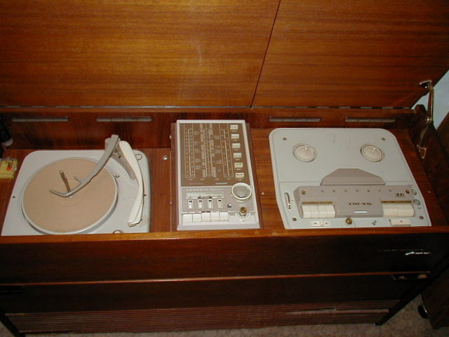 Grundig MS60a Stereophonic Console.