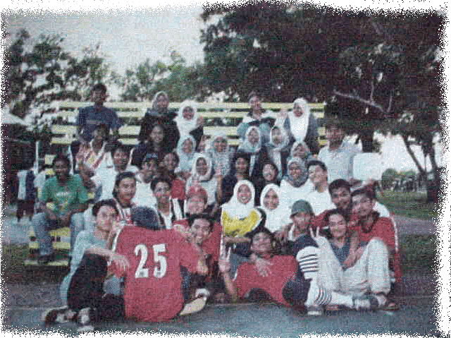 bola tapar kepala hang!