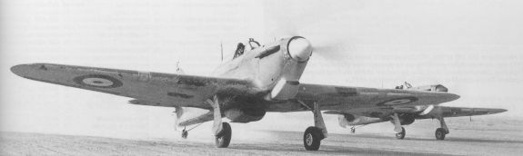 Hurricane MkI tropicalizado, usados principalmente no Mediterr�neo e Extremo Oriente.