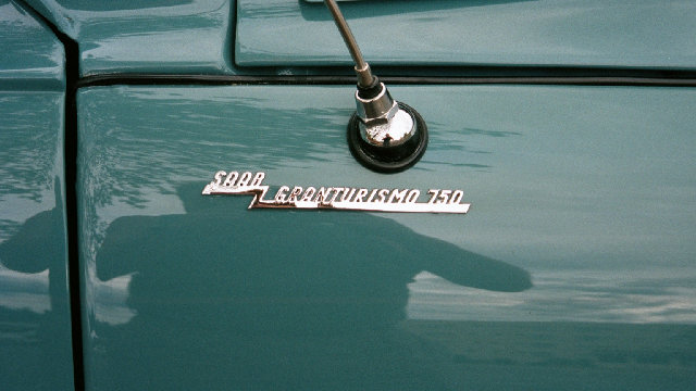JCP-SOC2K-SAAB 93 badge.JPG