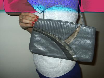 Grey snakeskin 80's handbag