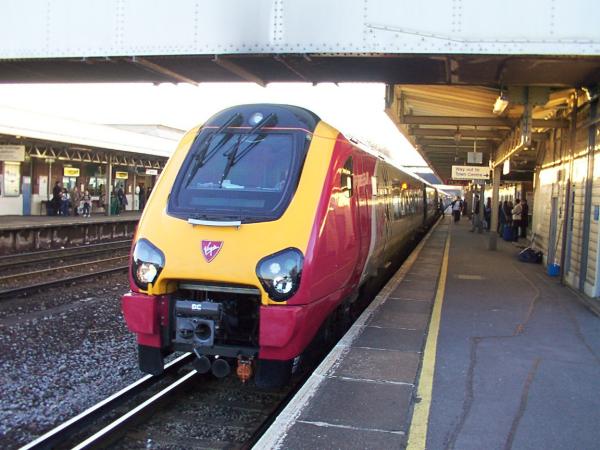 Almost at the coast.  A voyager arrives at Havant with a Portsmouth bound service