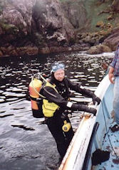 Leo Diving & searching for Lost Lobster Pot's 