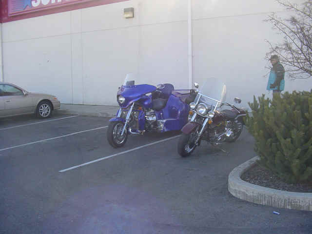 FB2005 003.jpg (149224 bytes)