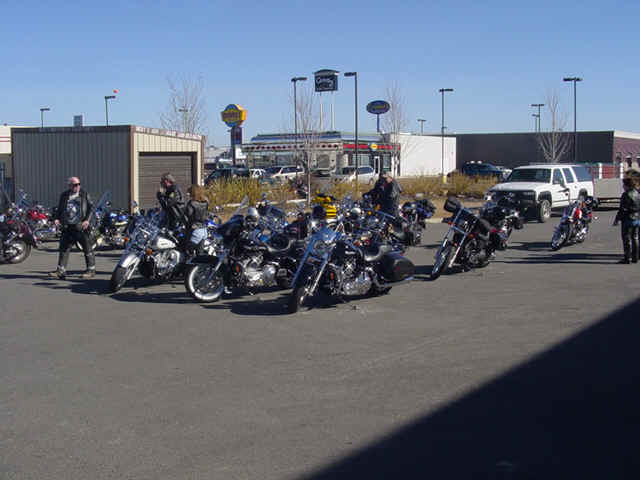 FB2005 004.jpg (146975 bytes)