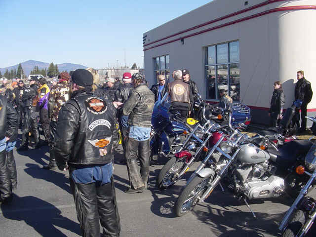 FB2005 011.jpg (158499 bytes)