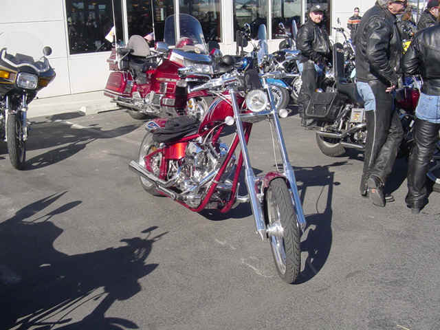 FB2005 012.jpg (156586 bytes)