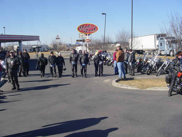 FB2005 015.jpg (154356 bytes)