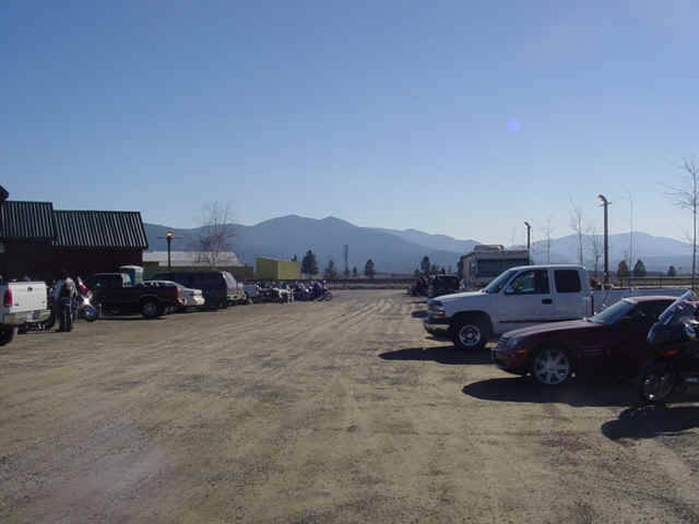 FB2005 042.jpg (149453 bytes)