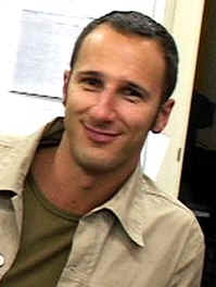 johnnie.jpg (22401 bytes)