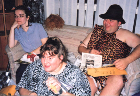 hallow2ka.JPG (54652 bytes)