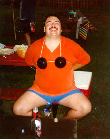 Ken1.JPG (26128 bytes)