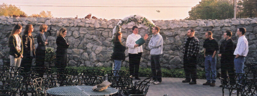 psrwedb.JPG (88820 bytes)