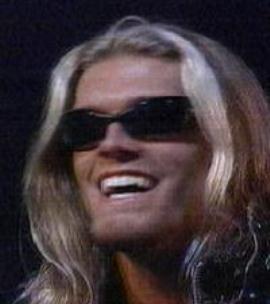 edge.jpg (11343 bytes)