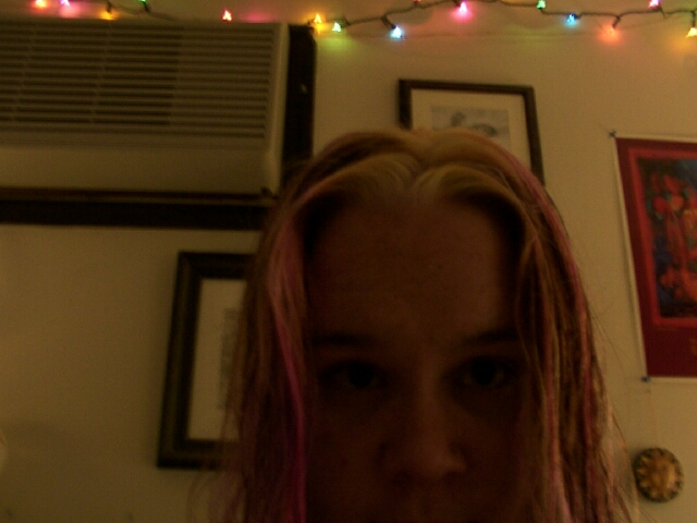 Close up of what bleach does to purple hair dye...nothing