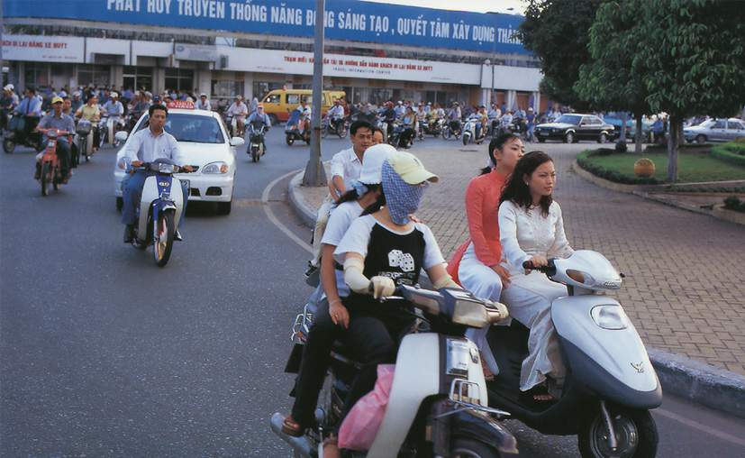 Cho Benh Thanh Saigon
