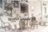 * Radja Hein Bakarbessy met zijn gasten (circa 1928)
