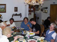 Blansit-thanksgiving-picture-Nov23_01-11.jpg (46567 bytes)