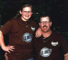 Diondra-Ken-Blansit_mgsl_2001-Modesto-Girls-softball.jpg (82093 bytes)